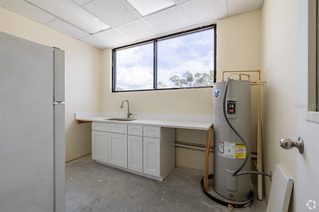 For Sale: $2,700,000 (0 beds, 0 baths, 22814 Square Feet)