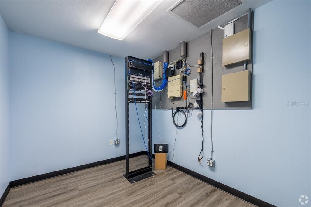 For Sale: $2,700,000 (0 beds, 0 baths, 22814 Square Feet)