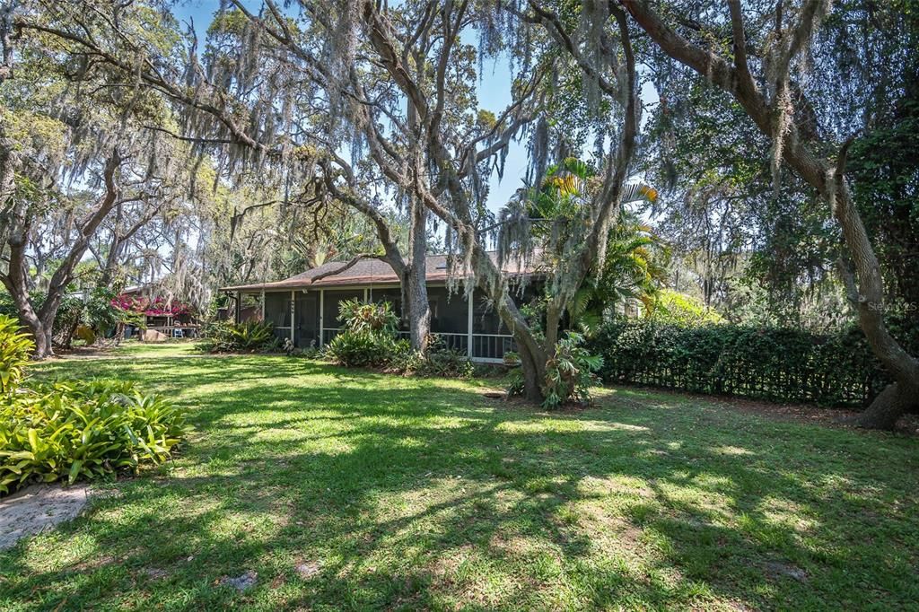 最近售出: $425,000 (3 贝兹, 2 浴室, 1792 平方英尺)