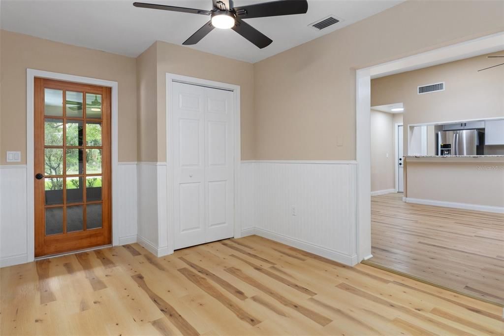 待售: $375,000 (3 贝兹, 2 浴室, 1780 平方英尺)