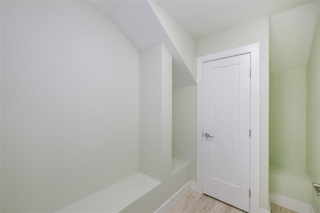 En Venta: $649,900 (2 camas, 2 baños, 1732 Pies cuadrados)