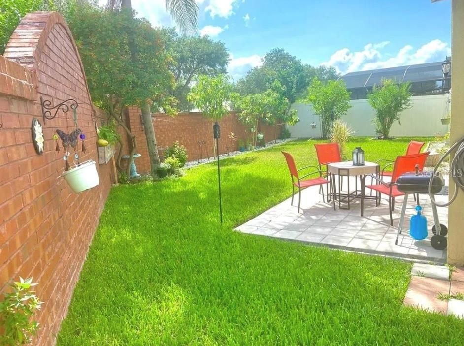 Activo con contrato: $200,000 (4 camas, 2 baños, 1842 Pies cuadrados)