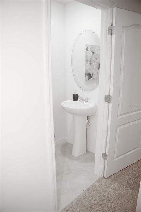 Active With Contract: $269,000 (3 beds, 2 baths, 1452 Square Feet)