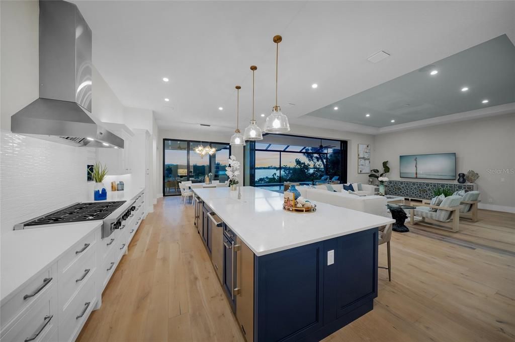 待售: $5,750,000 (4 贝兹, 5 浴室, 4338 平方英尺)