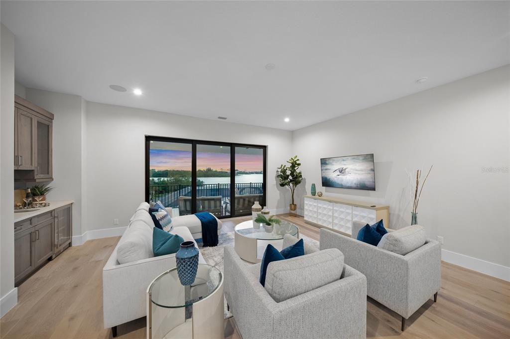 待售: $5,750,000 (4 贝兹, 5 浴室, 4338 平方英尺)