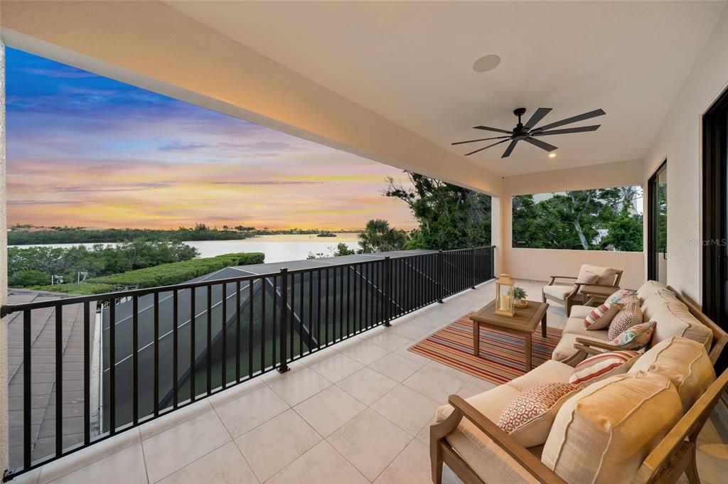 待售: $5,750,000 (4 贝兹, 5 浴室, 4338 平方英尺)