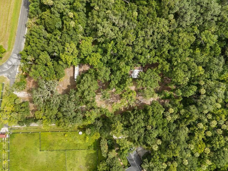 待售: $499,000 (8.27 acres)