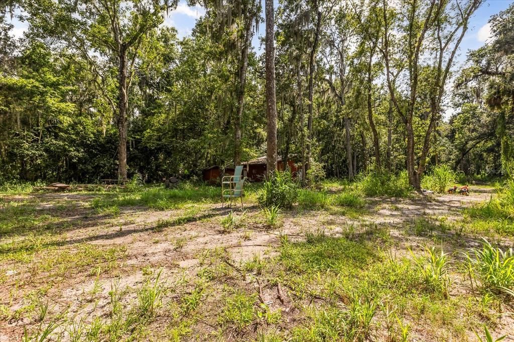 待售: $499,000 (8.27 acres)