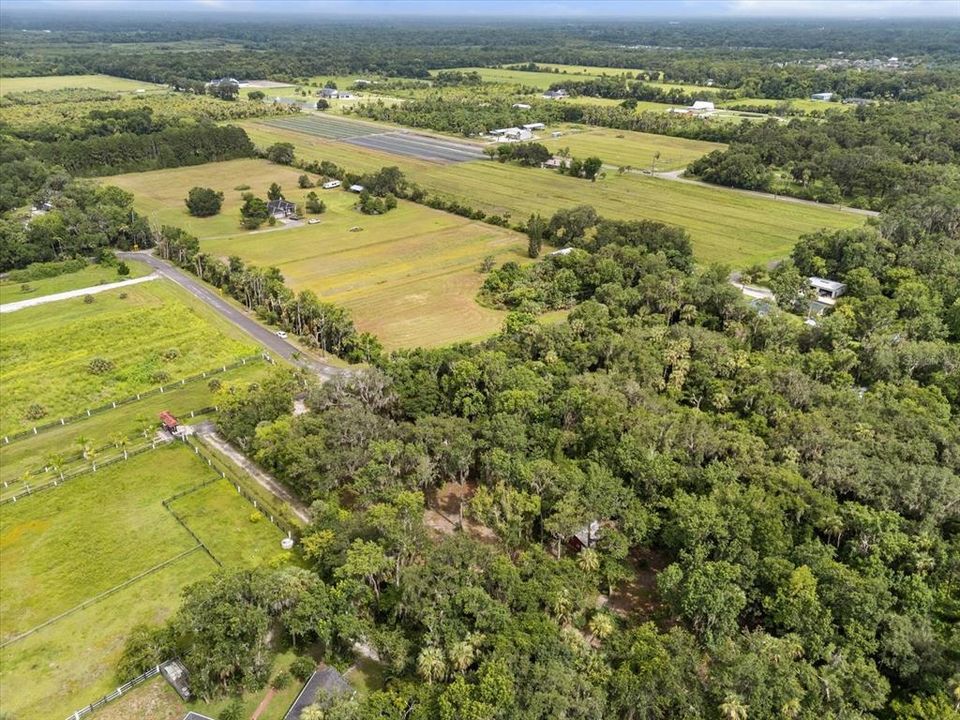 待售: $499,000 (8.27 acres)