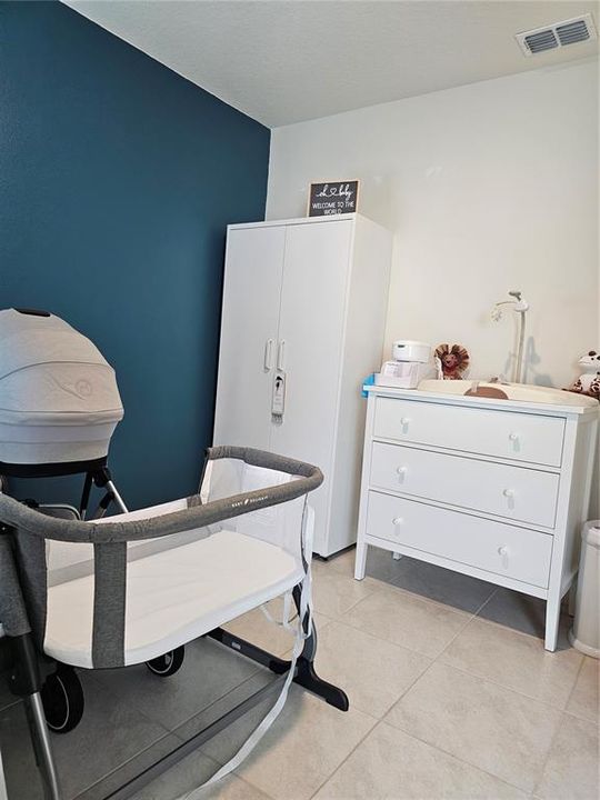 For Rent: $1,950 (3 beds, 2 baths, 1603 Square Feet)