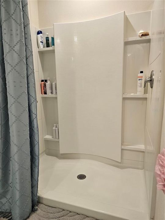 For Rent: $1,950 (3 beds, 2 baths, 1603 Square Feet)