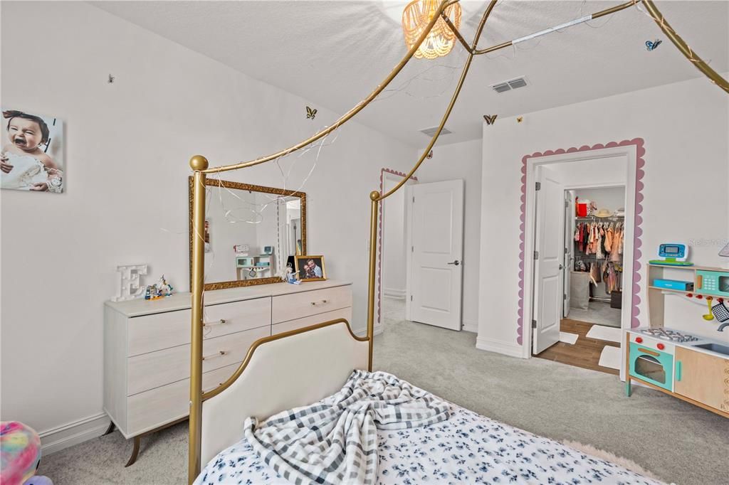 待售: $750,000 (5 贝兹, 4 浴室, 3629 平方英尺)