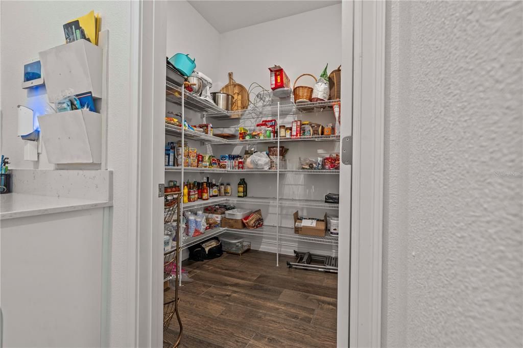 待售: $750,000 (5 贝兹, 4 浴室, 3629 平方英尺)