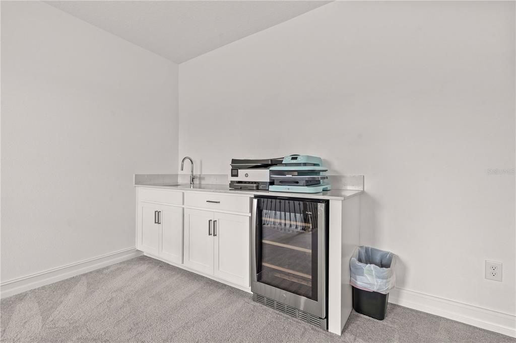 待售: $750,000 (5 贝兹, 4 浴室, 3629 平方英尺)