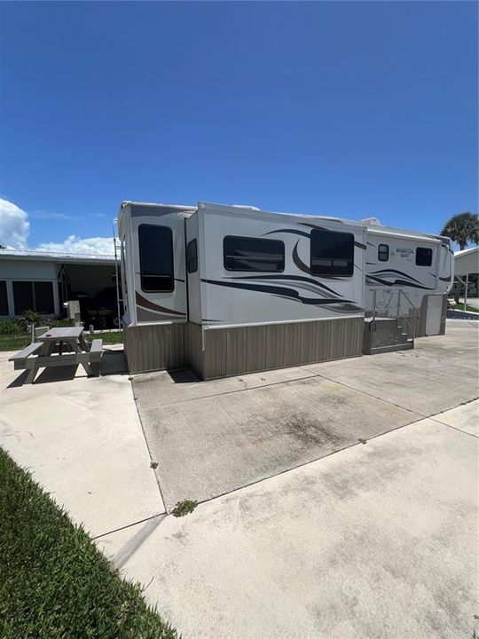 For Sale: $50,000 (1 beds, 1 baths, 331 Square Feet)