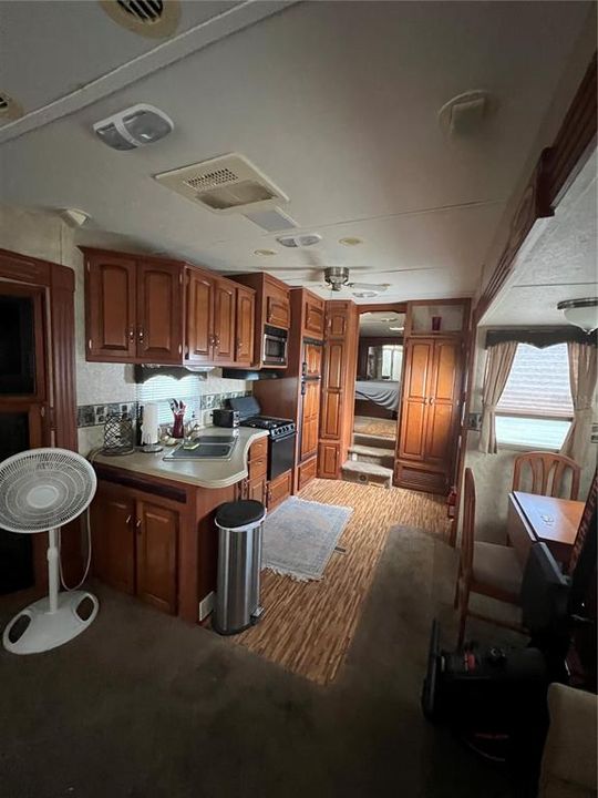 For Sale: $50,000 (1 beds, 1 baths, 331 Square Feet)