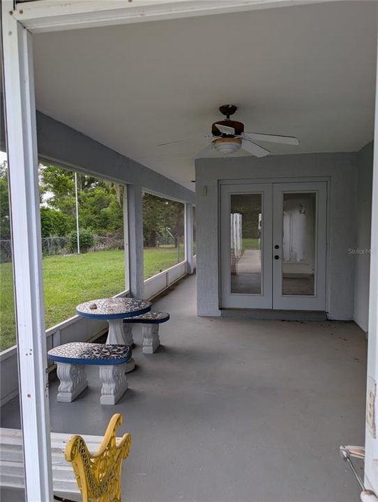 Active With Contract: $399,000 (3 beds, 3 baths, 1789 Square Feet)