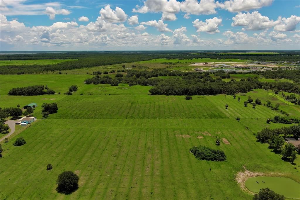 待售: $1,200,000 (25.00 acres)