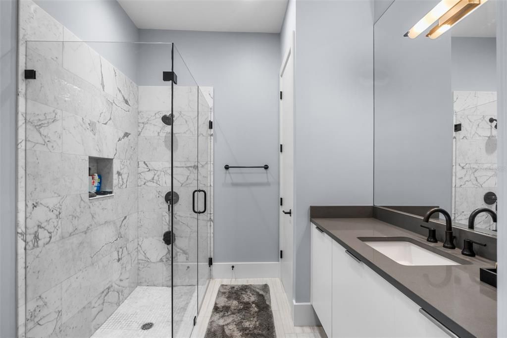 Active With Contract: $1,599,000 (3 beds, 4 baths, 2964 Square Feet)