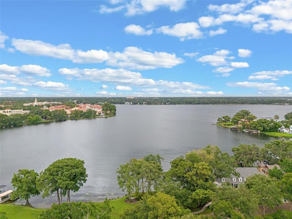 Active With Contract: $1,599,000 (3 beds, 4 baths, 2964 Square Feet)