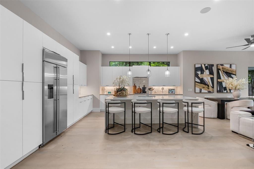 Active With Contract: $1,599,000 (3 beds, 4 baths, 2964 Square Feet)