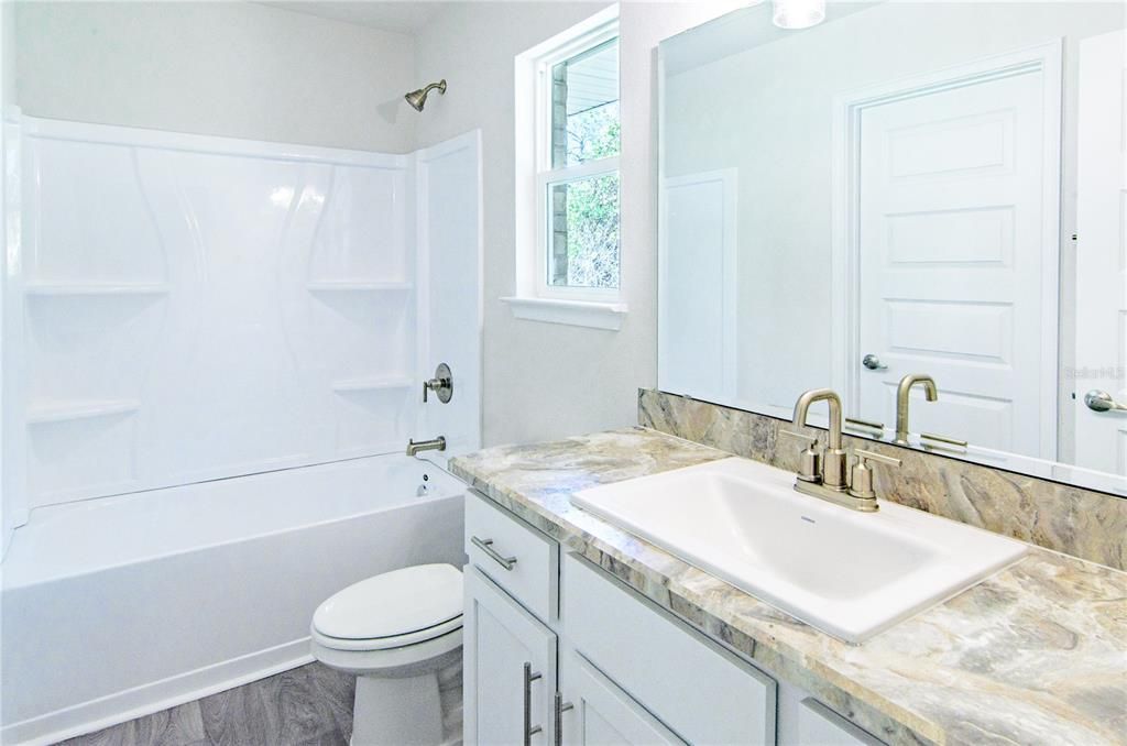 Active With Contract: $355,300 (4 beds, 3 baths, 2117 Square Feet)