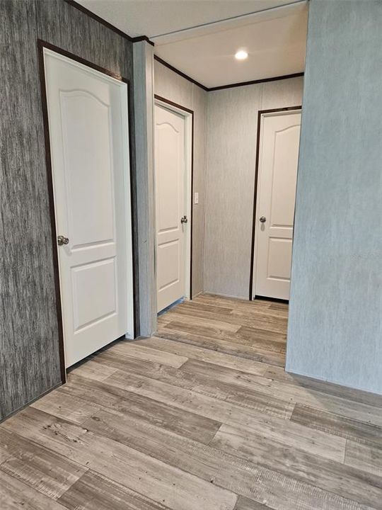 Active With Contract: $185,000 (4 beds, 2 baths, 1456 Square Feet)