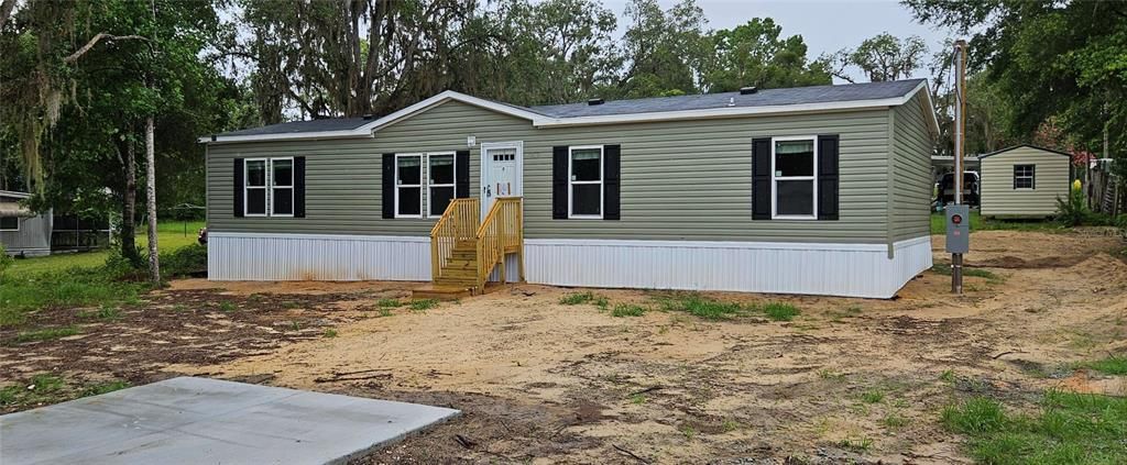 Active With Contract: $185,000 (4 beds, 2 baths, 1456 Square Feet)