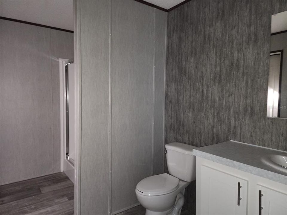 Active With Contract: $185,000 (4 beds, 2 baths, 1456 Square Feet)