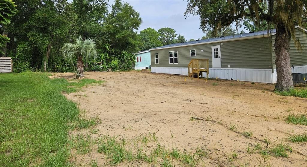 Active With Contract: $185,000 (4 beds, 2 baths, 1456 Square Feet)