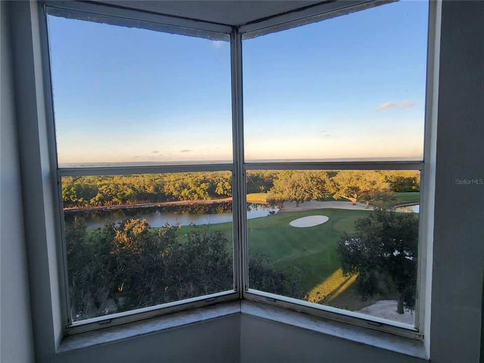 En Venta: $239,900 (2 camas, 2 baños, 1075 Pies cuadrados)