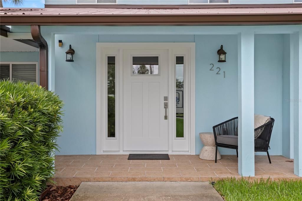 合同活跃: $1,080,000 (5 贝兹, 3 浴室, 3282 平方英尺)