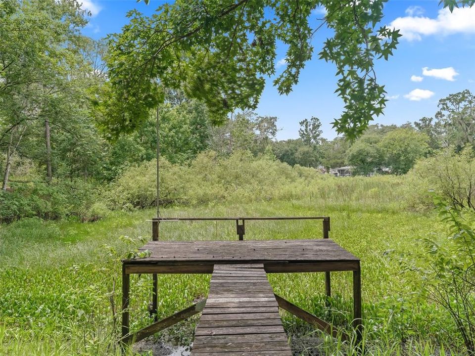 For Sale: $215,000 (3 beds, 2 baths, 1456 Square Feet)