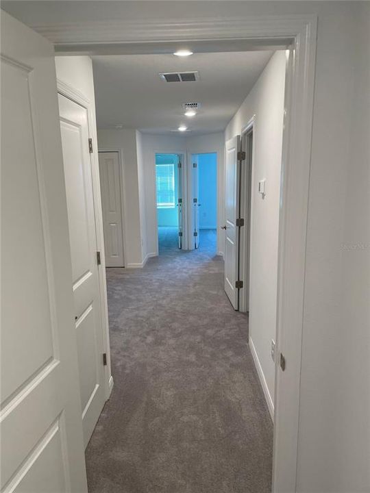 合同活跃: $1,950 (3 贝兹, 2 浴室, 1634 平方英尺)