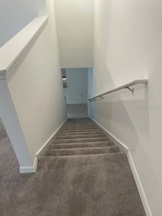 合同活跃: $1,950 (3 贝兹, 2 浴室, 1634 平方英尺)