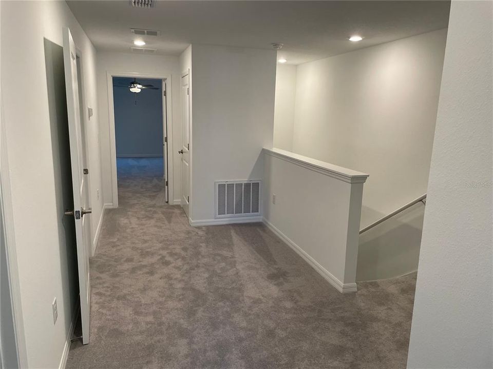 合同活跃: $1,950 (3 贝兹, 2 浴室, 1634 平方英尺)