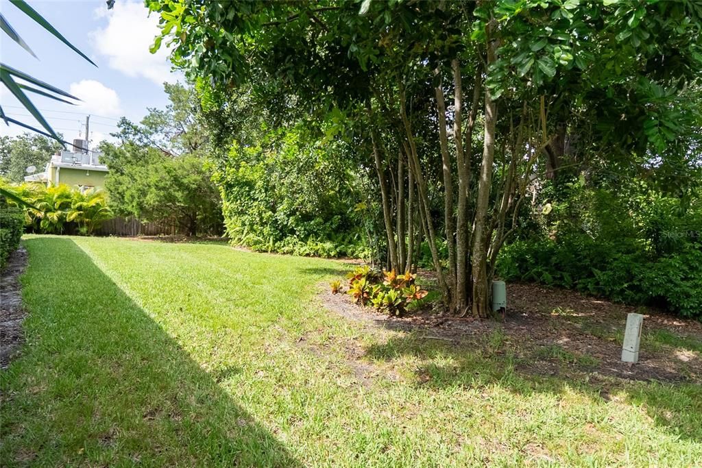 For Sale: $260,000 (3 beds, 2 baths, 1668 Square Feet)