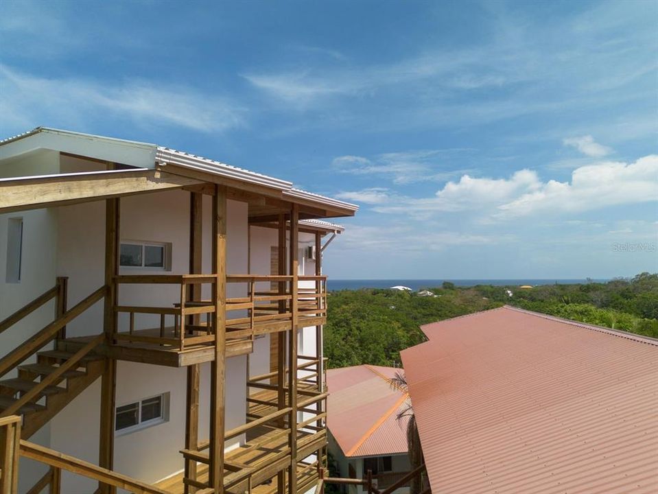 待售: $185,000 (2 贝兹, 1 浴室, 800 平方英尺)