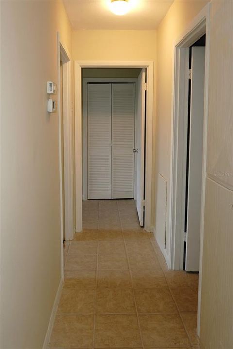 For Sale: $124,900 (2 beds, 1 baths, 768 Square Feet)