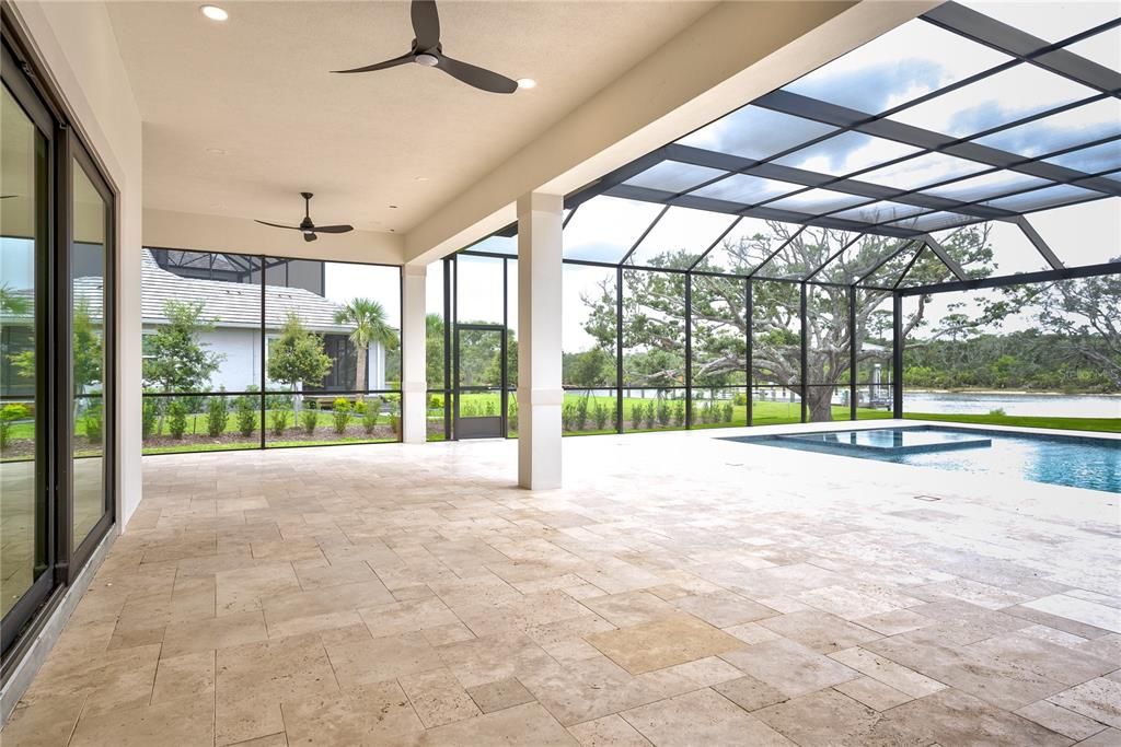 For Sale: $3,890,000 (6 beds, 6 baths, 6672 Square Feet)