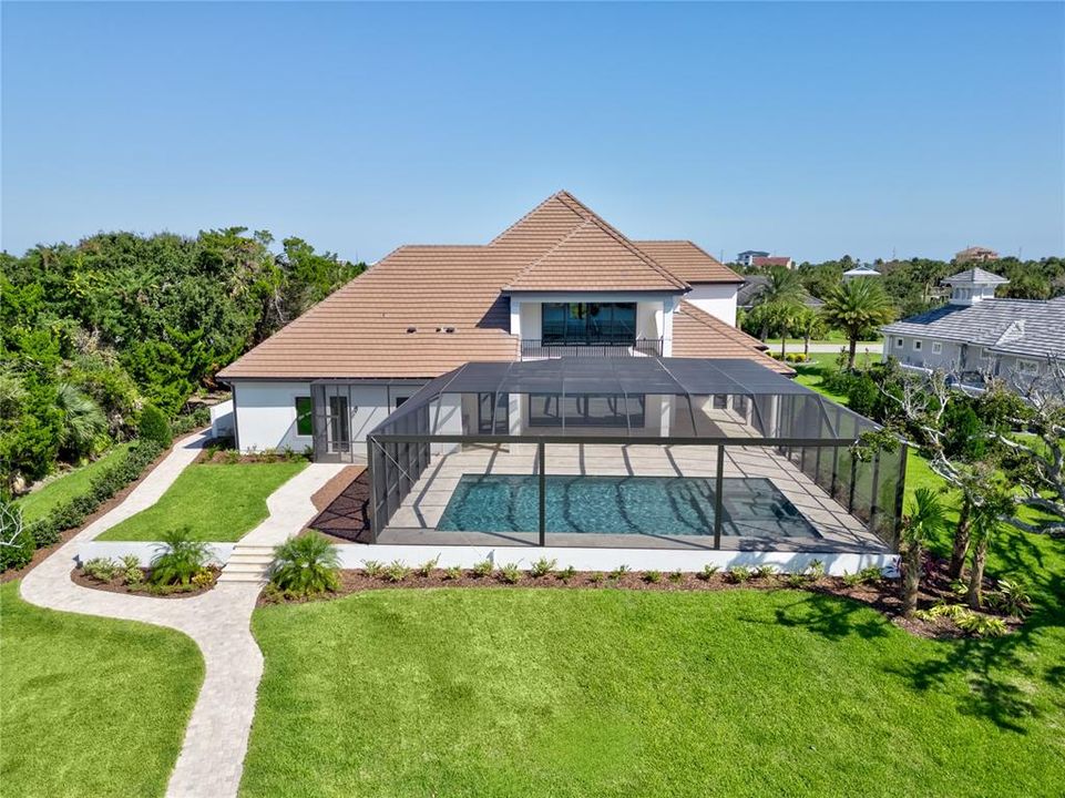 For Sale: $3,890,000 (6 beds, 6 baths, 6672 Square Feet)