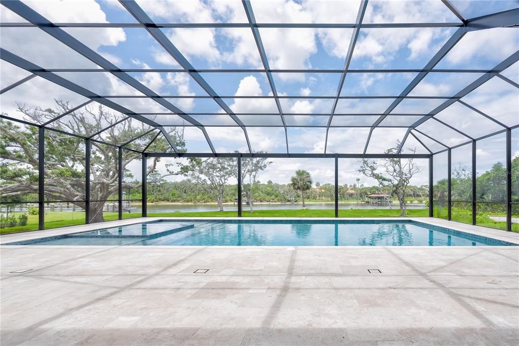 For Sale: $3,890,000 (6 beds, 6 baths, 6672 Square Feet)