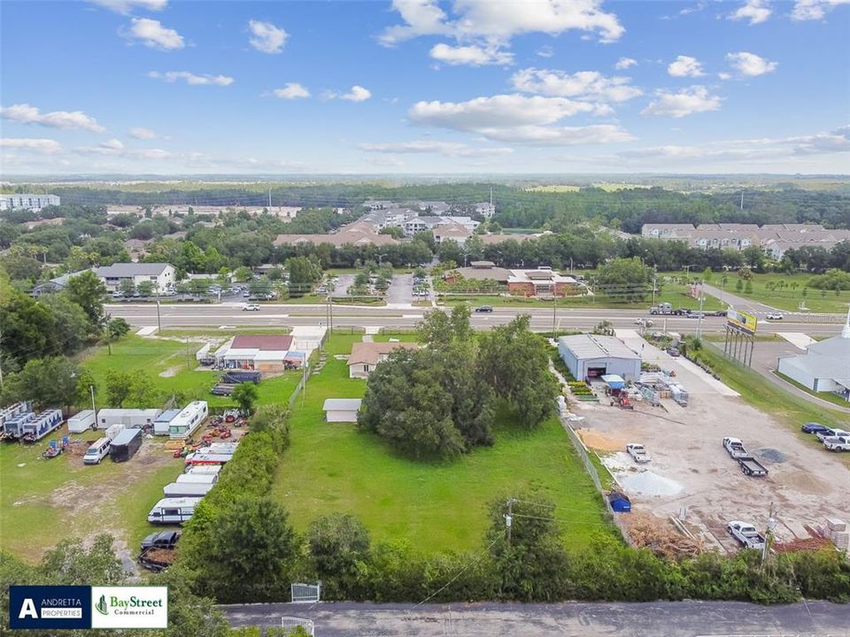 En Venta: $1,499,000 (1.30 acres)