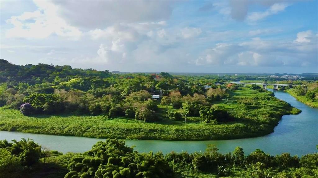 待售: $130,000 (1.17 acres)