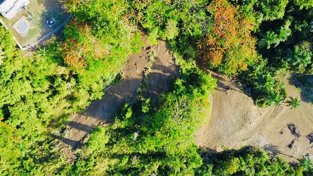 待售: $130,000 (1.17 acres)