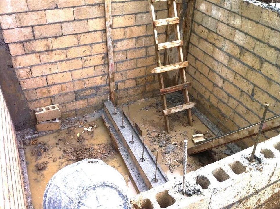 待售: $130,000 (1.17 acres)