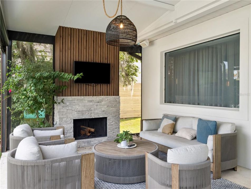 For Sale: $3,150,000 (4 beds, 4 baths, 3479 Square Feet)