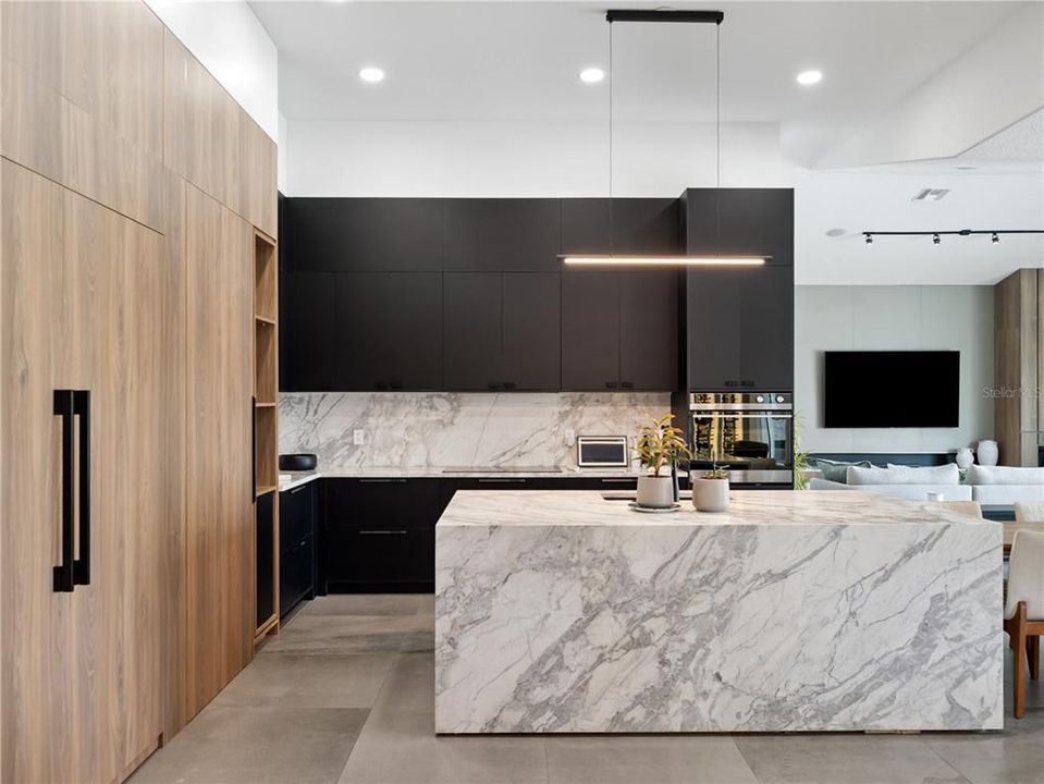 For Sale: $3,150,000 (4 beds, 4 baths, 3479 Square Feet)