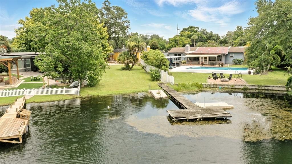 En Venta: $1,150,000 (4 camas, 3 baños, 2758 Pies cuadrados)