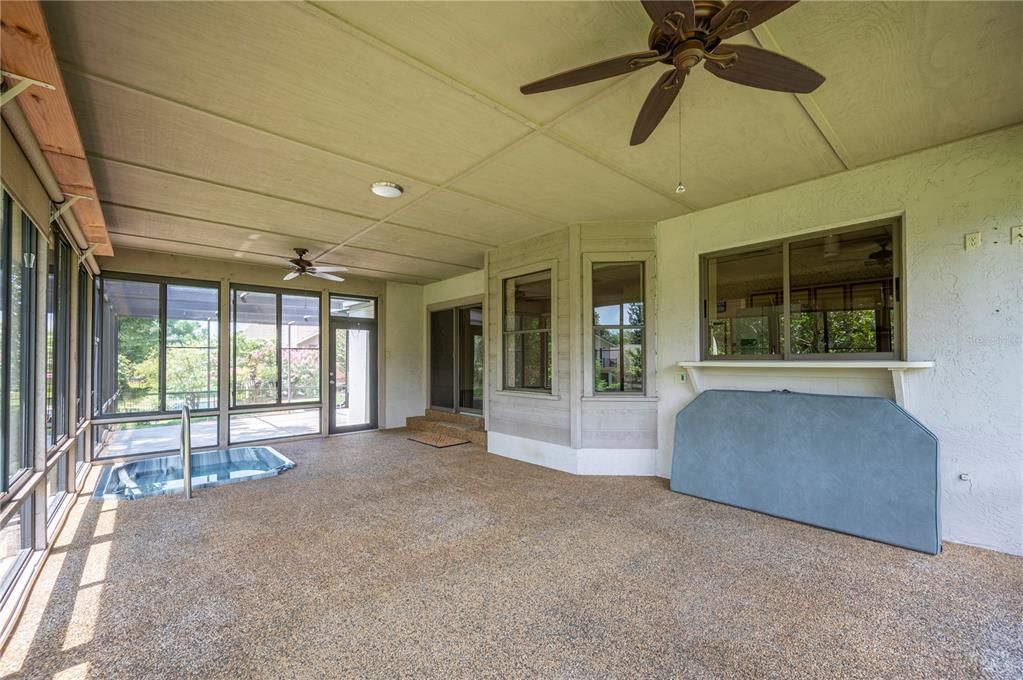 Active With Contract: $489,900 (3 beds, 2 baths, 2489 Square Feet)